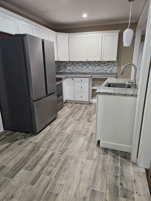 107 Gentry St, Tullahoma, TN 37388