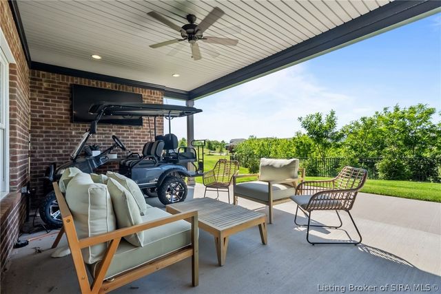 3005 Grand Pointe, Jeffersonville, IN 47130