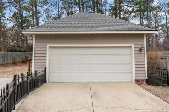 6504 Burnside Place, Fayetteville, NC 28311