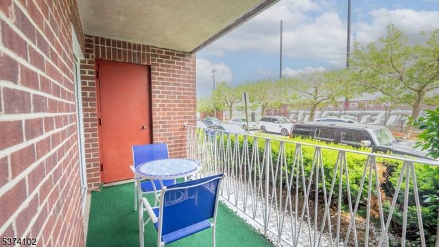 200 Park Rd A3, Bayonne City, NJ 07002