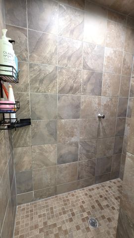 256 Lakehill Beach Estates Rd, Springville, TN 38256