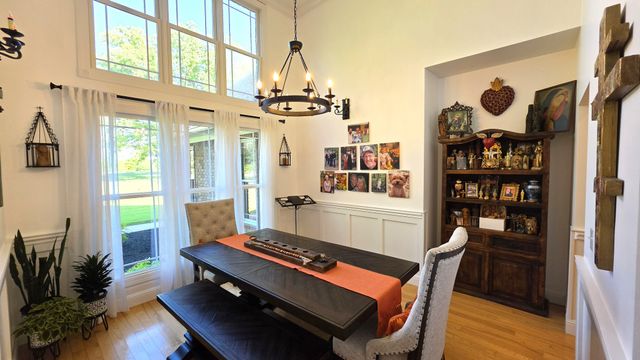 256 Lakehill Beach Estates Rd, Springville, TN 38256