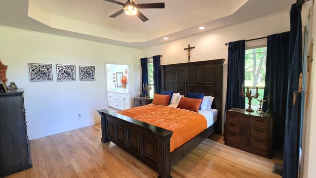 256 Lakehill Beach Estates Rd, Springville, TN 38256