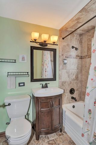 15201 Lavergne Avenue, Oak Forest, IL 60452