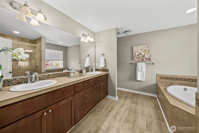 18428 Village Parkway E, Bonney Lake, WA 98391