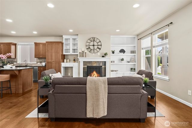 18428 Village Parkway E, Bonney Lake, WA 98391