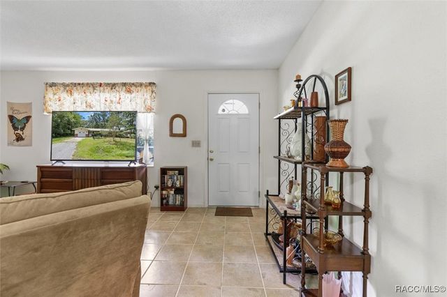 516 S Tuck Point, Inverness, FL 34450