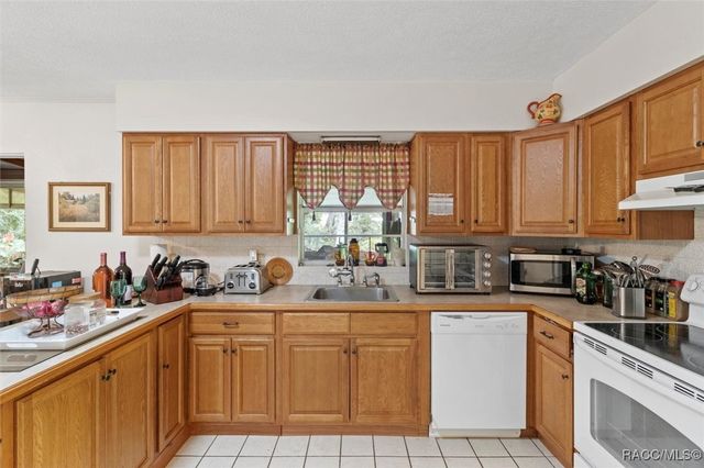 516 S Tuck Point, Inverness, FL 34450