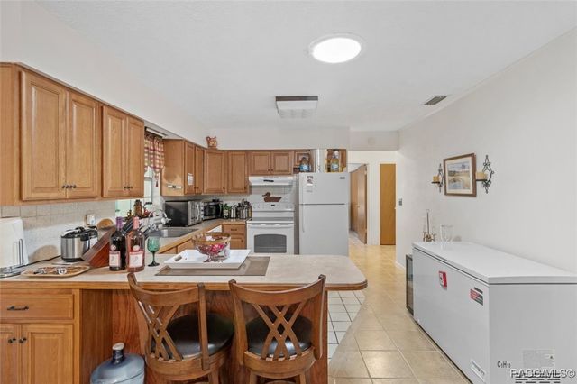 516 S Tuck Point, Inverness, FL 34450