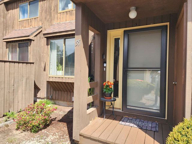 55 Spring Cove Road, Nashua, NH 03062
