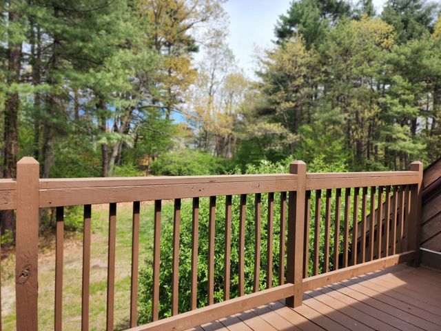 55 Spring Cove Road, Nashua, NH 03062