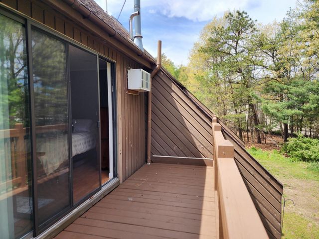 55 Spring Cove Road, Nashua, NH 03062