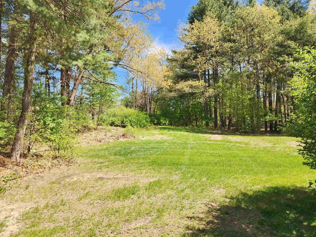 55 Spring Cove Road, Nashua, NH 03062