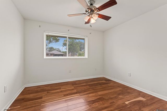 564 E Bolivar Dr, Baton Rouge, LA 70819