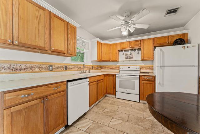 564 E Bolivar Dr, Baton Rouge, LA 70819