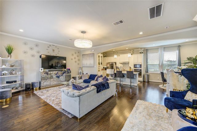 1511 Grayson Oaks Place, Houston, TX 77043