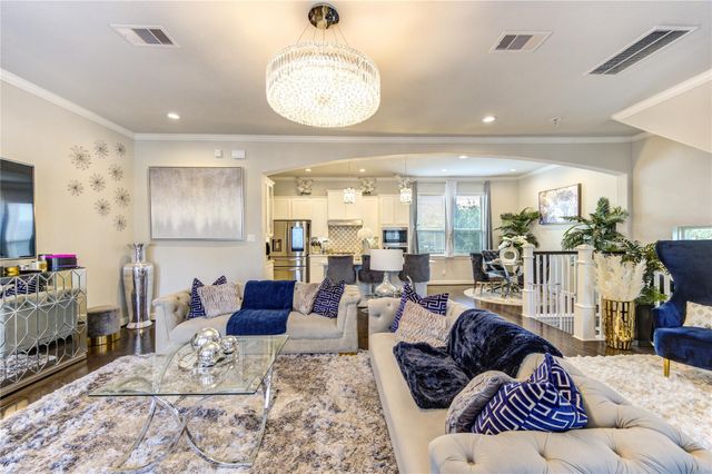 1511 Grayson Oaks Place, Houston, TX 77043