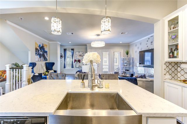 1511 Grayson Oaks Place, Houston, TX 77043