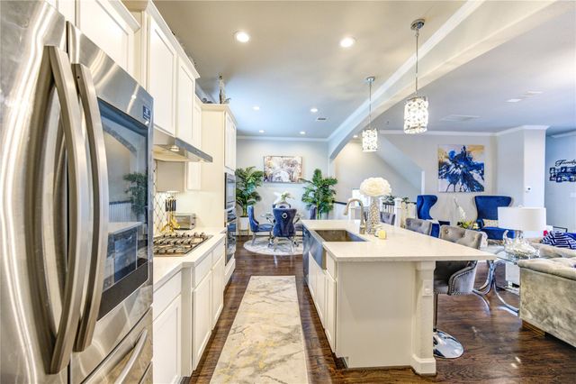 1511 Grayson Oaks Place, Houston, TX 77043