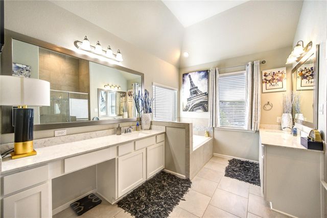 1511 Grayson Oaks Place, Houston, TX 77043