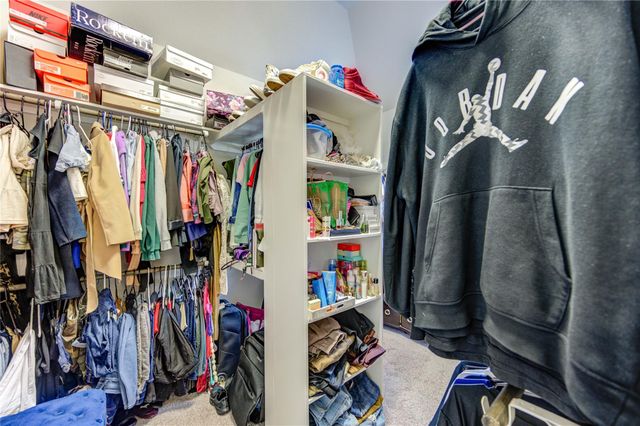 1511 Grayson Oaks Place, Houston, TX 77043