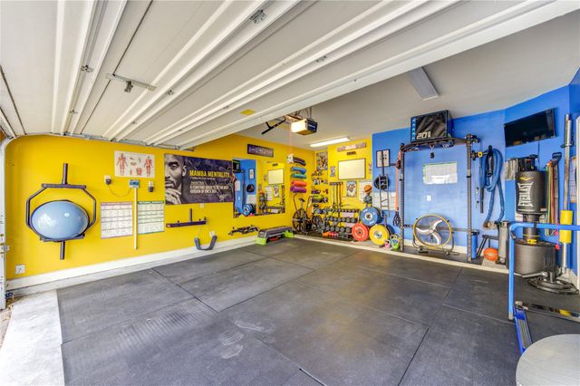 1511 Grayson Oaks Place, Houston, TX 77043