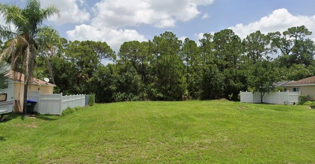 HUNTINGTON STREET, North Port, FL 34288