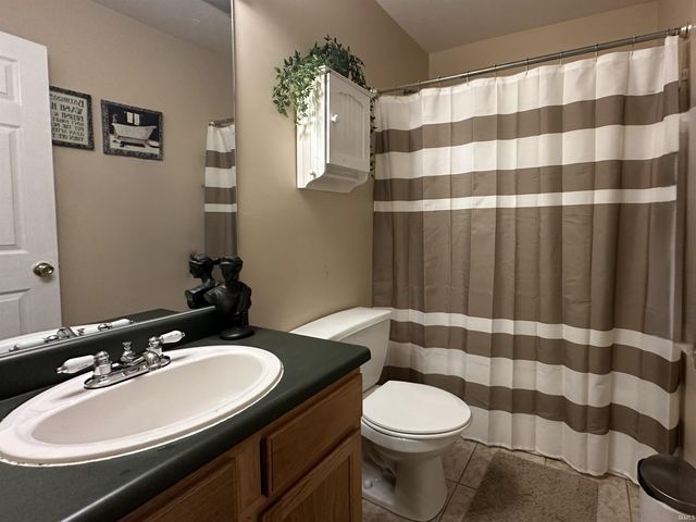 367 E Cardinal Glen Drive, Bloomington, IN 47401