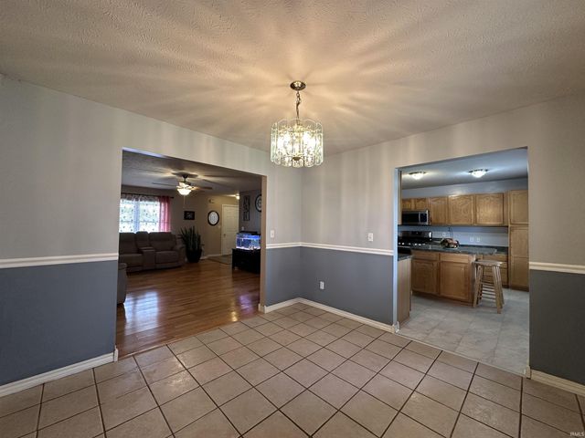 367 E Cardinal Glen Drive, Bloomington, IN 47401