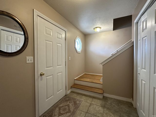 367 E Cardinal Glen Drive, Bloomington, IN 47401