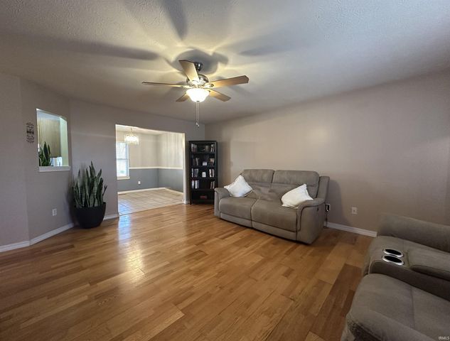 367 E Cardinal Glen Drive, Bloomington, IN 47401