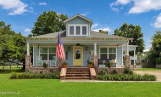 605 Magnolia Street, Long Beach, MS 39560