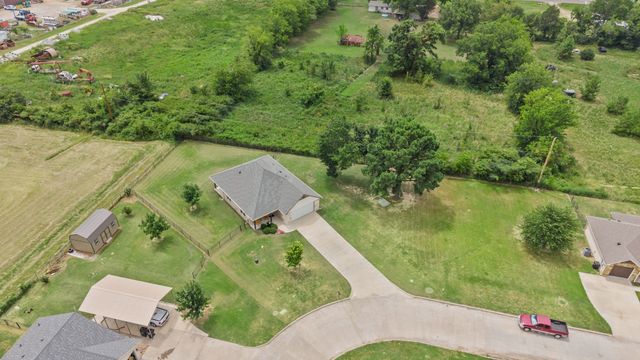 228 Mill Street, Emory, TX 75440