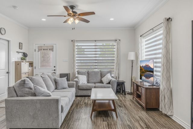 228 Mill Street, Emory, TX 75440
