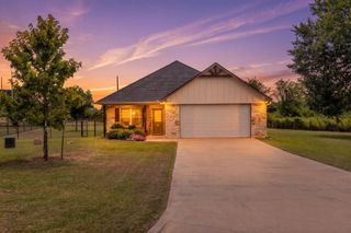 228 Mill Street, Emory, TX 75440