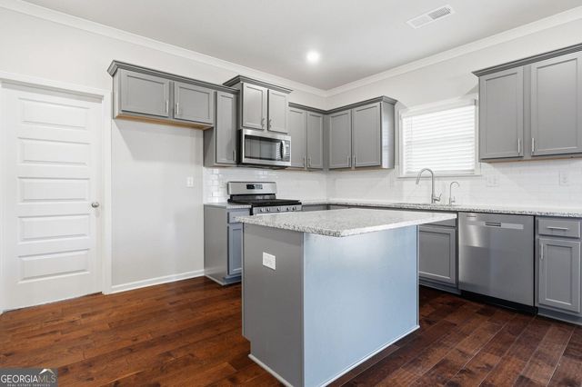 328 Azalea Bloom Drive, Loganville, GA 30052