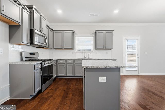 328 Azalea Bloom Drive, Loganville, GA 30052