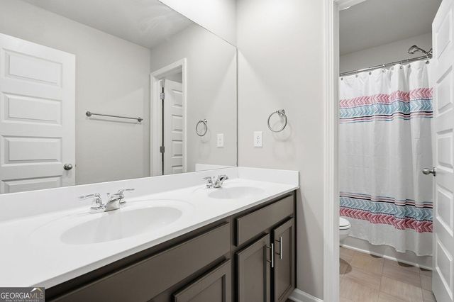 328 Azalea Bloom Drive, Loganville, GA 30052