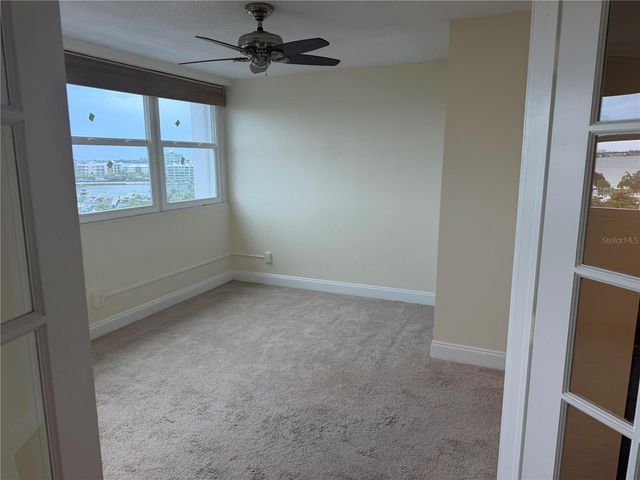 33 S GULFSTREAM AVENUE 1001, Sarasota, FL 34236