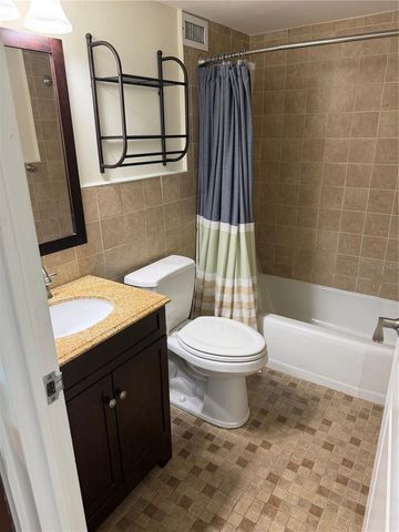 33 S GULFSTREAM AVENUE 1001, Sarasota, FL 34236