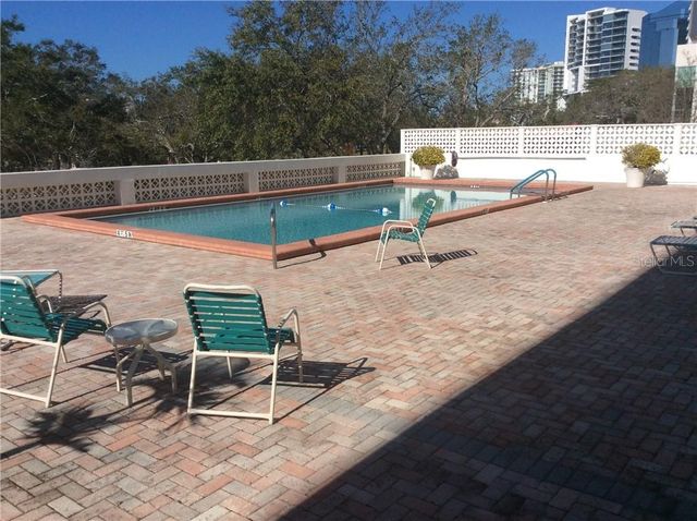 33 S GULFSTREAM AVENUE 1001, Sarasota, FL 34236