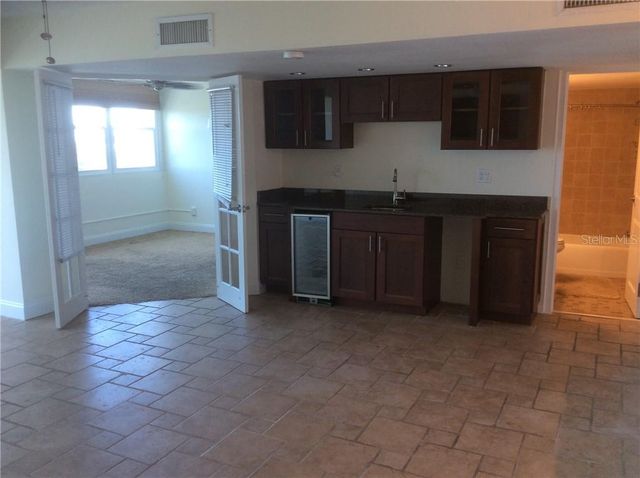 33 S GULFSTREAM AVENUE 1001, Sarasota, FL 34236