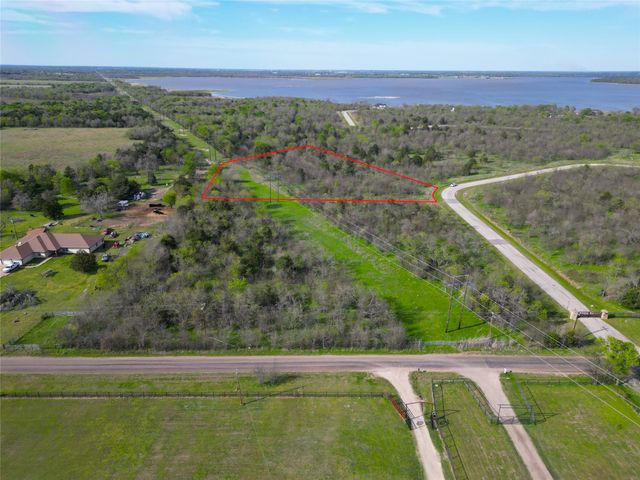 8013 Big Water Lane, Kemp, TX 75143