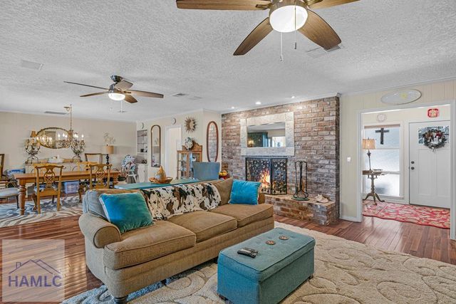 226 Billy Harris Point, Midway, GA 31320