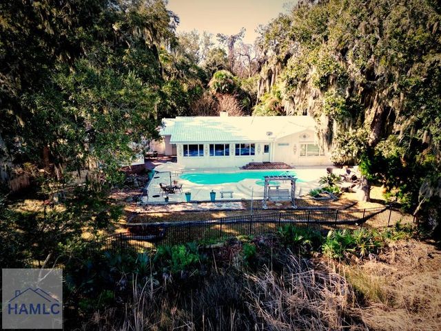 226 Billy Harris Point, Midway, GA 31320