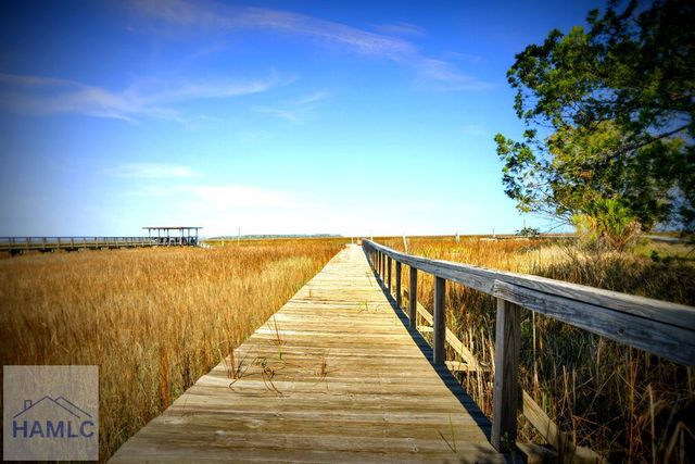 226 Billy Harris Point, Midway, GA 31320