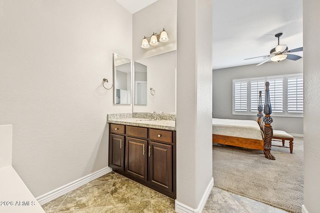 2052 S NAVAJO Court, Chandler, AZ 85286