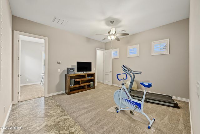 2052 S NAVAJO Court, Chandler, AZ 85286