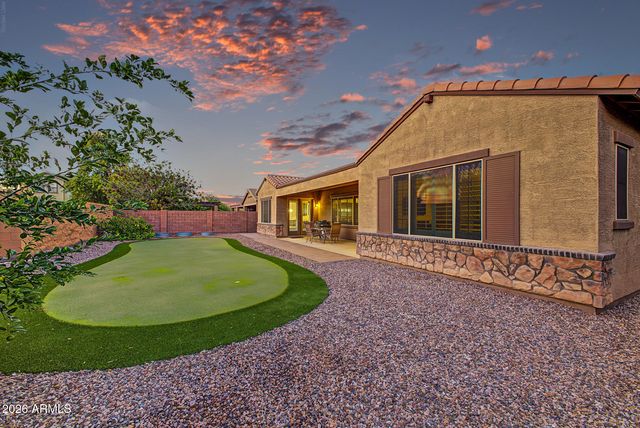 2052 S NAVAJO Court, Chandler, AZ 85286