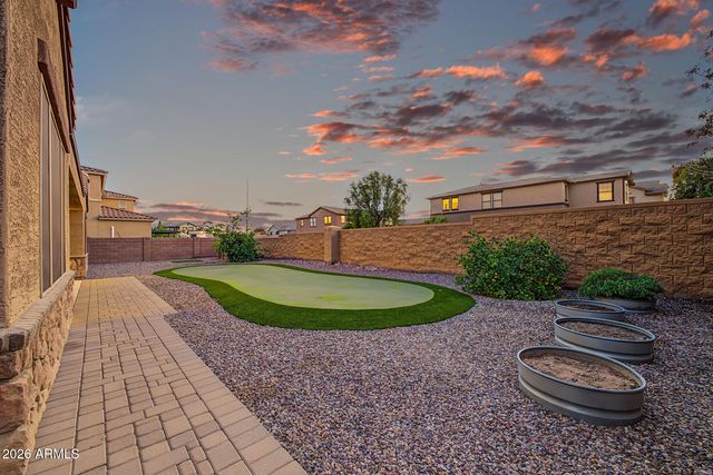 2052 S NAVAJO Court, Chandler, AZ 85286